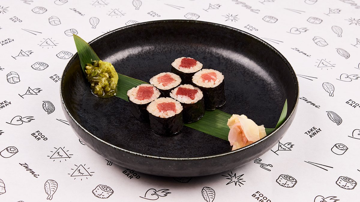 Modroplutvý tuniak akami maki